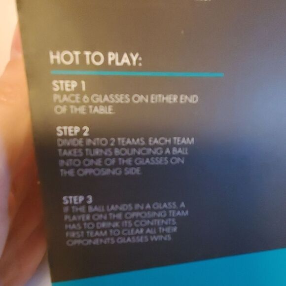 NIB Poppin' Prosecco Pong Game - Picture 4 of 6